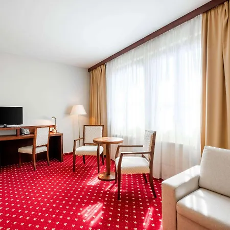 Clarion Grandhotel Zlaty Lev فندق ليبيريتش