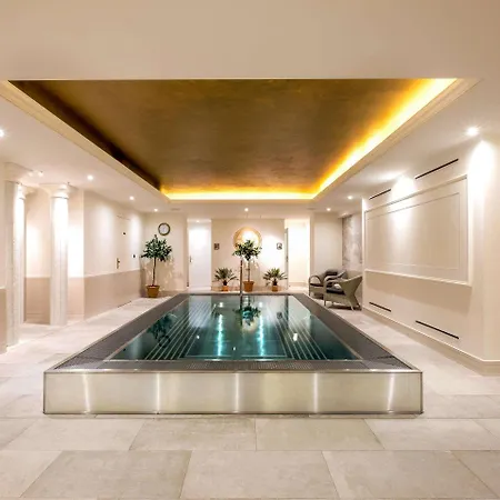 Clarion Grandhotel Zlaty Lev 4*