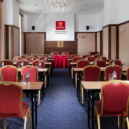 Clarion Grandhotel Zlaty Lev فندق 4*
