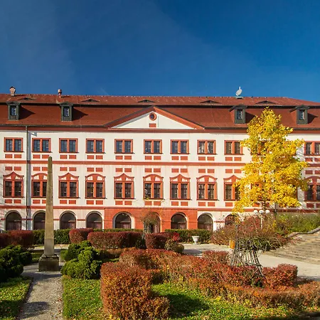 Clarion Grandhotel Zlaty Lev فندق ليبيريتش