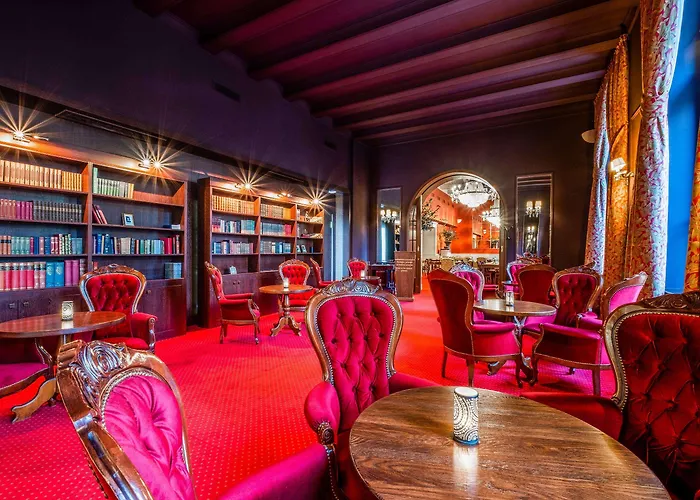Clarion Grandhotel Zlaty Lev Ξενοδοχείο 4*
