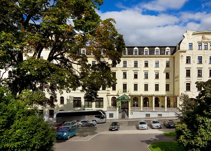 Clarion Grandhotel Zlaty Lev 4*