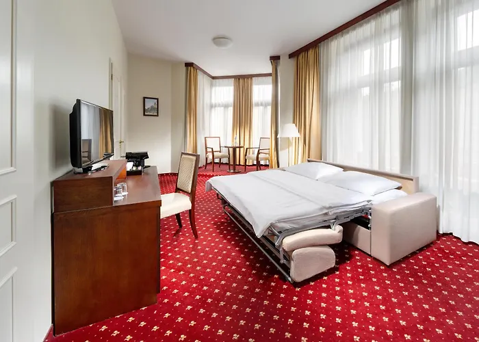 Clarion Grandhotel Zlaty Lev Ξενοδοχείο 4*